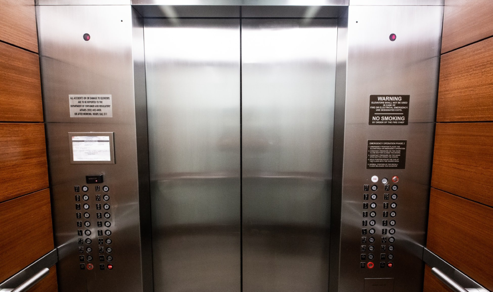 hogh speed elevator